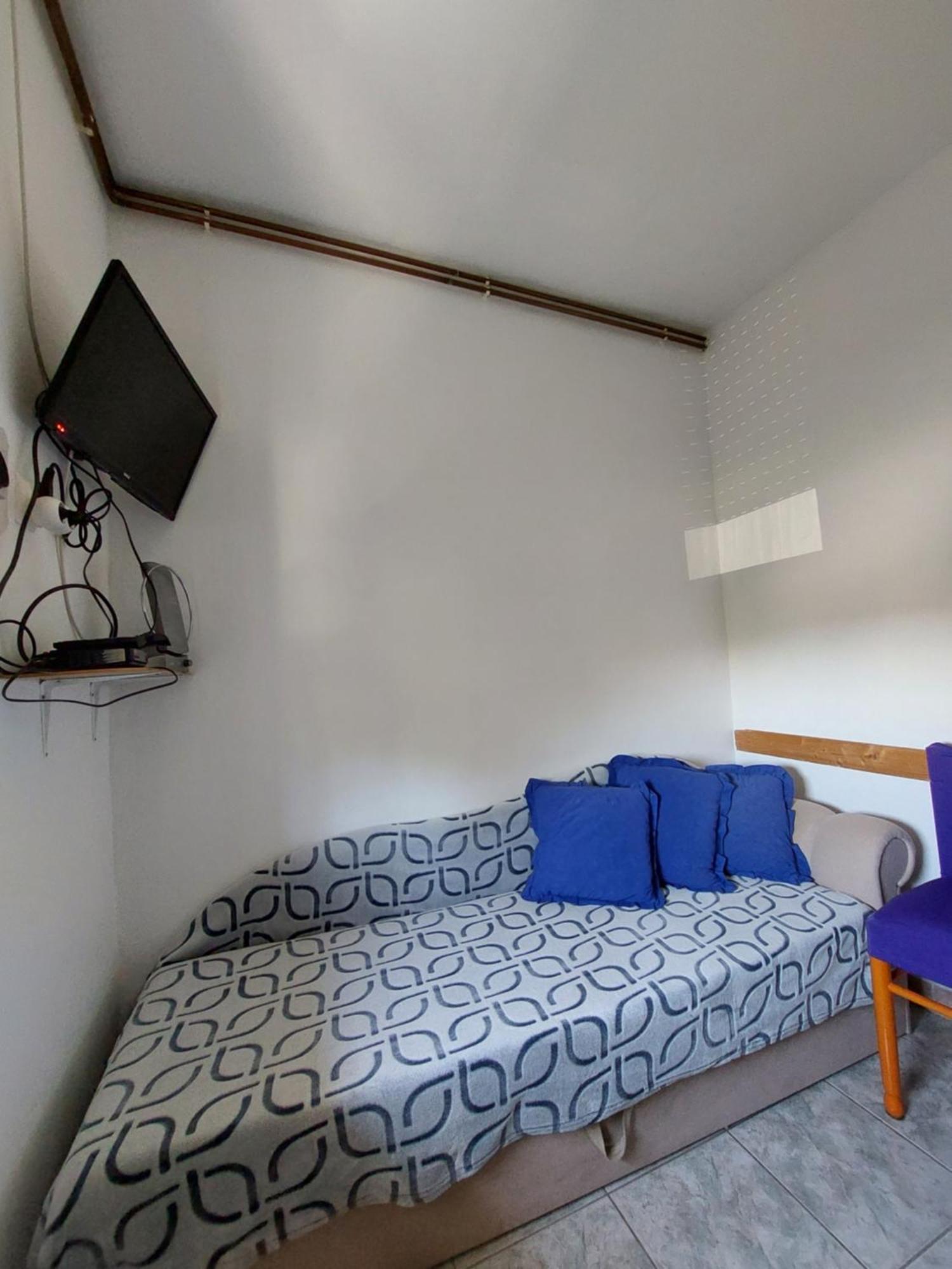 Apartments Drazica クルク 部屋 写真