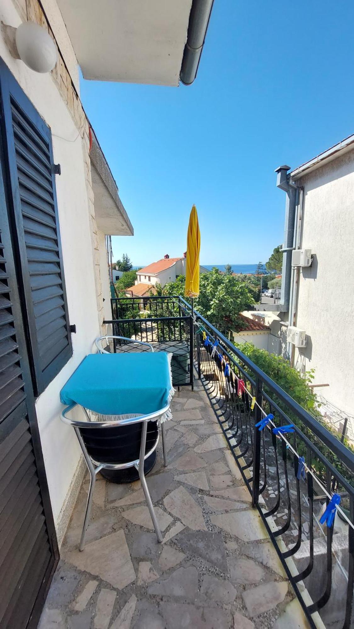 Apartments Drazica クルク 部屋 写真
