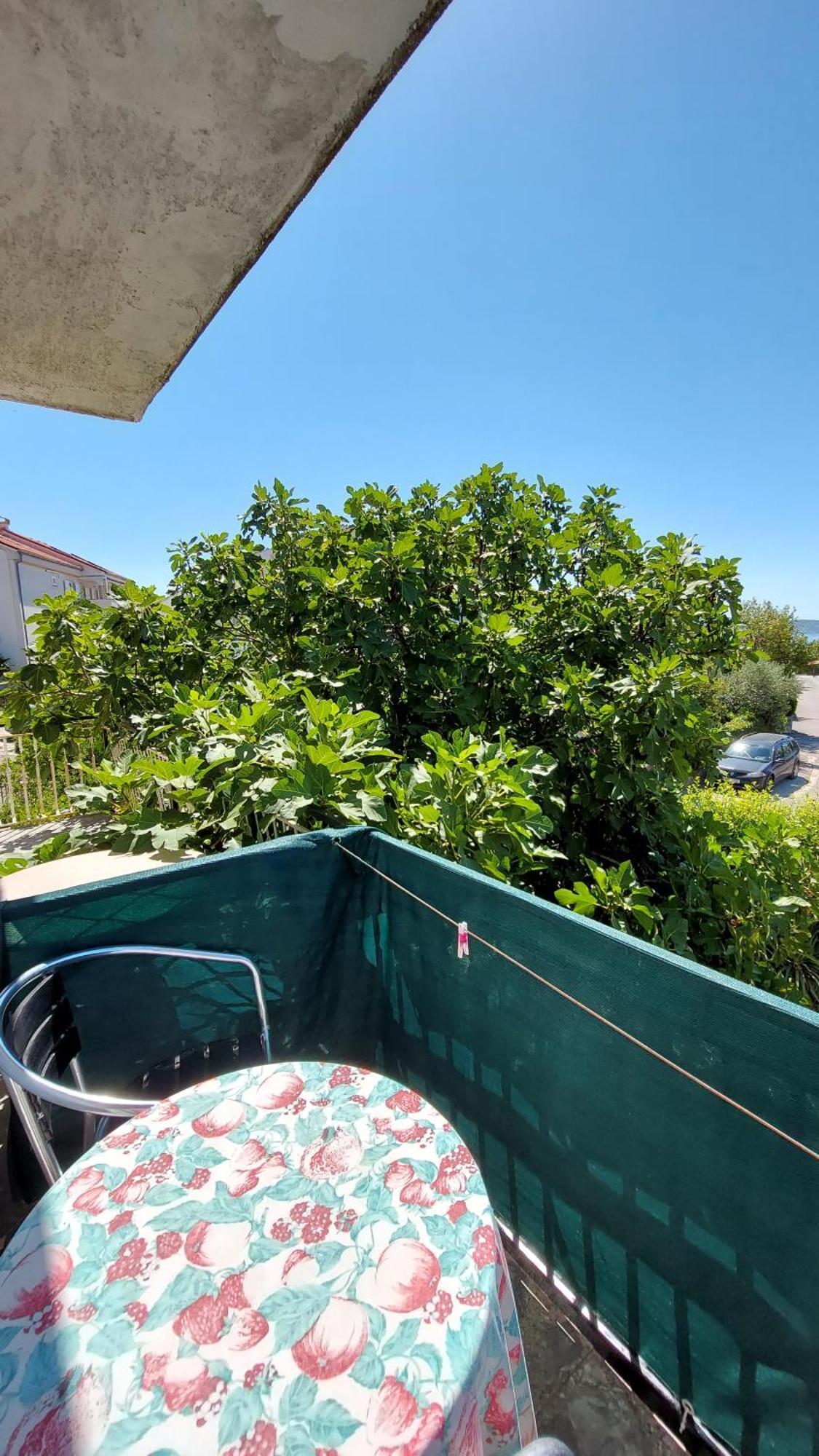 Apartments Drazica クルク 部屋 写真
